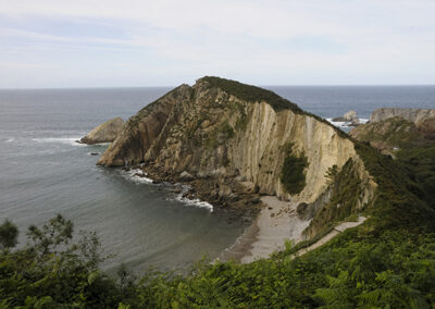 Playas en la costa cántabra - Las playas más bonitas de Asturias
