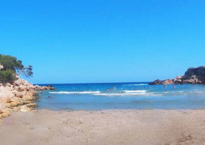 Las mejores playas de la Costa Dorada en Tarragona - Cala Forn